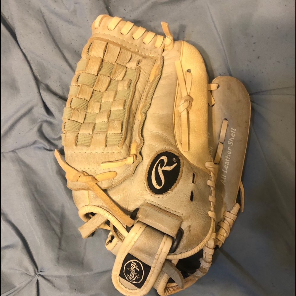 Rawlings fastpitch glove 12inch